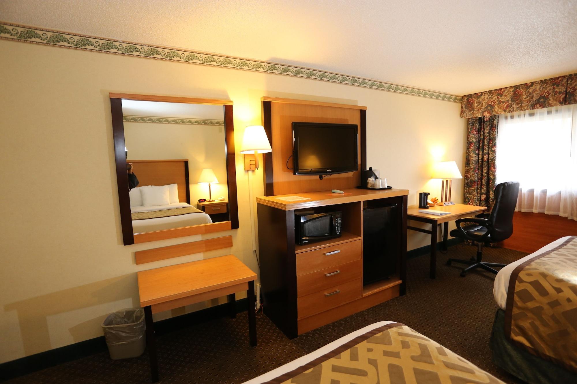 Hotel Magnuson Grand Columbus North Exteriér fotografie